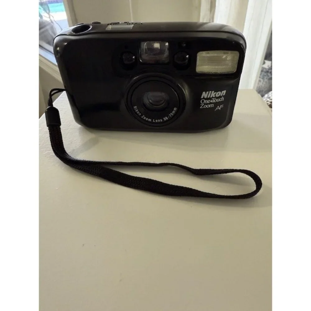 NIKON One Touch Zoom AF 35mm Film Camera 38-70mm Lens Untested For Parts SEE Rea